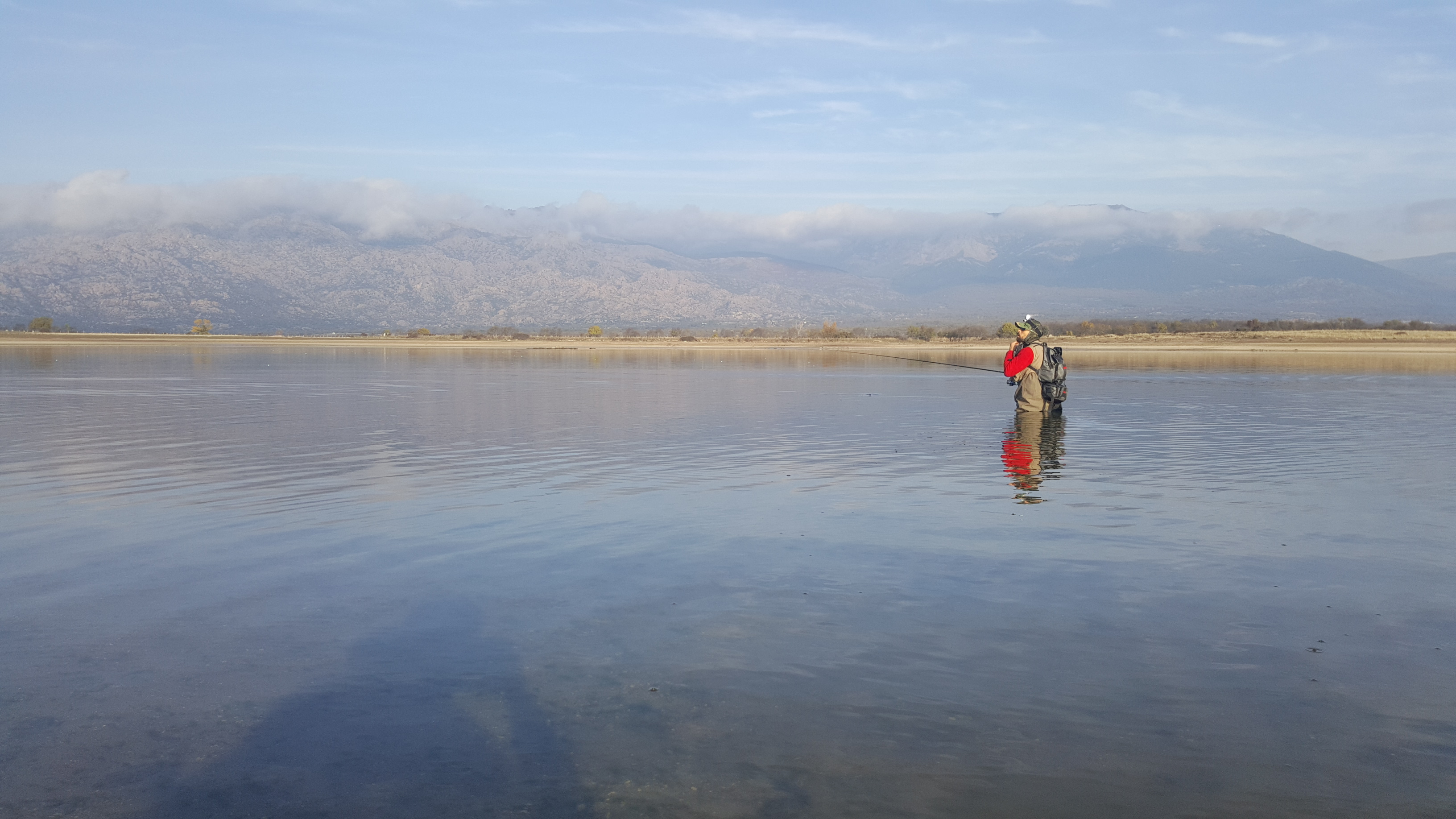 Juan durante un día de pesca. 